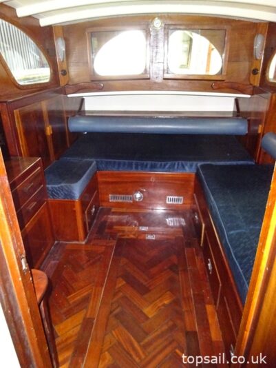 1954 Merrywind Classic Centre Cockpit Motor Cruiser