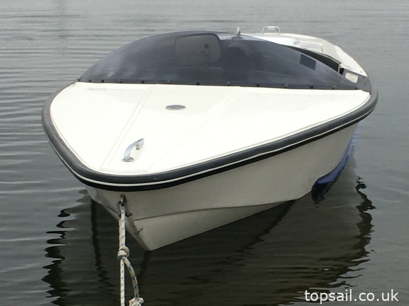 1970’s Classic Ray Wright Delta Speedboat & Trailer