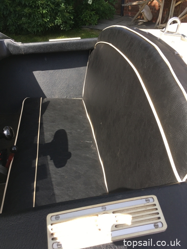 1970’s Classic Ray Wright Delta Speedboat & Trailer