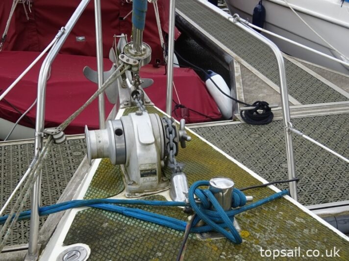 2006 Bruce Roberts 25 Adventurer Pilothouse
