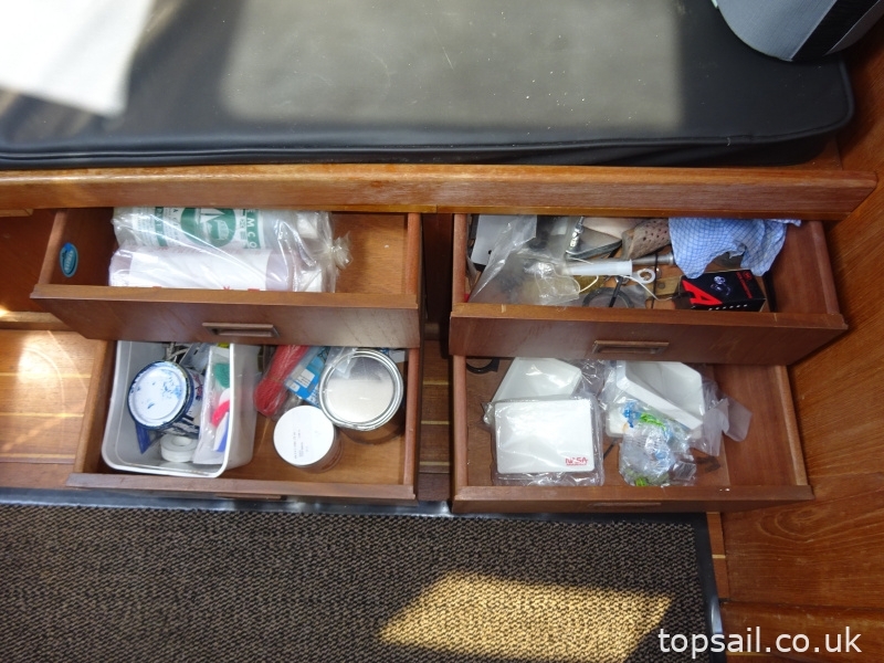 2006 Bruce Roberts 25 Adventurer Pilothouse