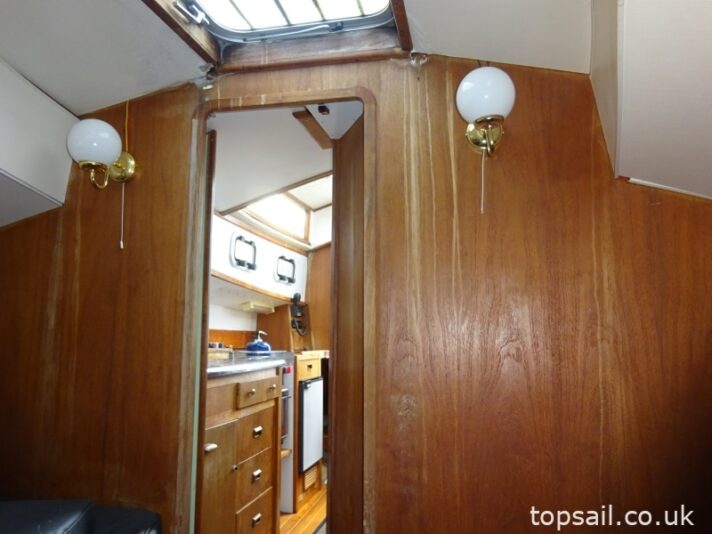 2006 Bruce Roberts 25 Adventurer Pilothouse