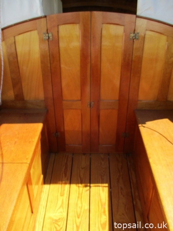2007 Farrington 25 RCC (GRP Hull)