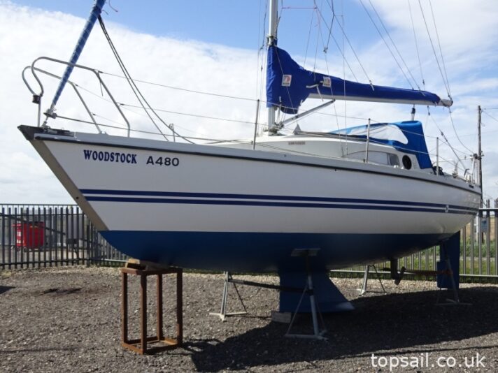 1989 Pegasus 800 (Wing Keel, Separate Heads Compartment!)