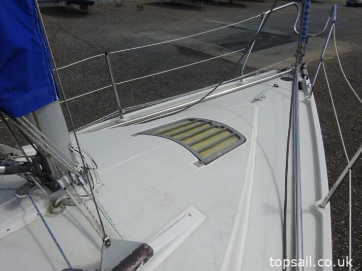 1989 Pegasus 800 (Wing Keel, Separate Heads Compartment!)