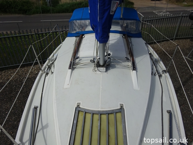 1989 Pegasus 800 (Wing Keel, Separate Heads Compartment!)