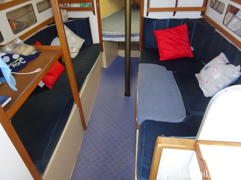 1989 Pegasus 800 (Wing Keel, Separate Heads Compartment!)