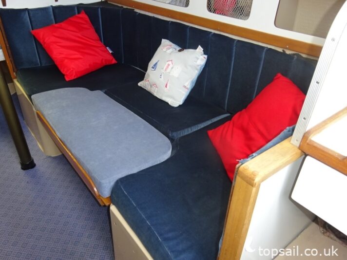 1989 Pegasus 800 (Wing Keel, Separate Heads Compartment!)