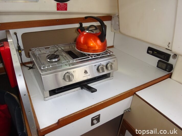 1989 Pegasus 800 (Wing Keel, Separate Heads Compartment!)
