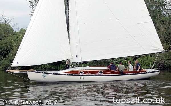 2015 Farrington 30 RCC (GRP Hull)