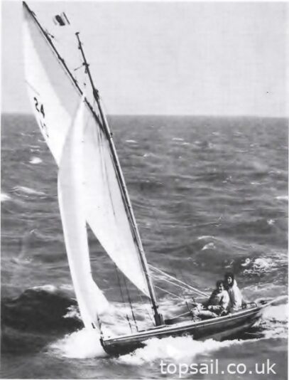 Broads One Design (BOD, Brown Boat) & Trailer