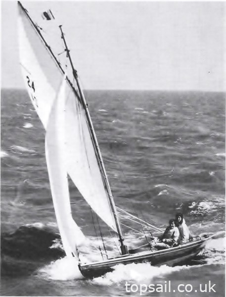 Broads One Design (BOD, Brown Boat) & Trailer