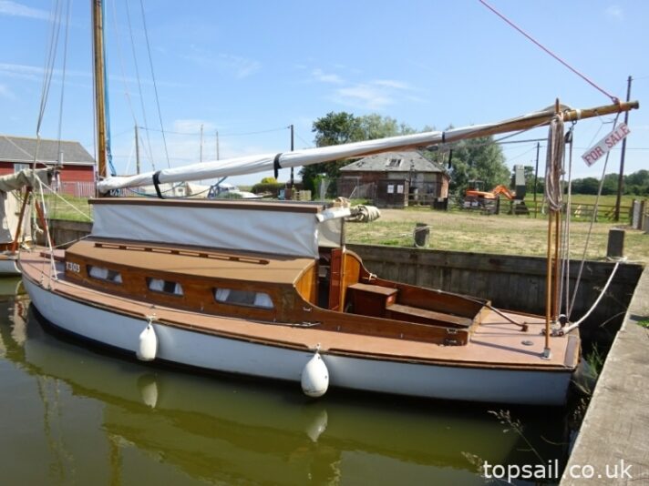 1934 Chumley & Hawke Ranger Class Sailing Cruiser