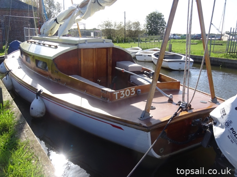 1934 Chumley & Hawke Ranger Class Sailing Cruiser