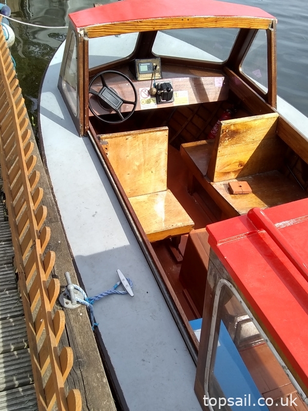 1950 Electric Traditional Dayboat