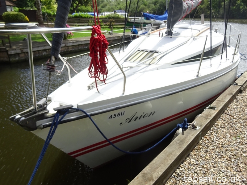 1983 Pegasus 800 (Lifting Keel)