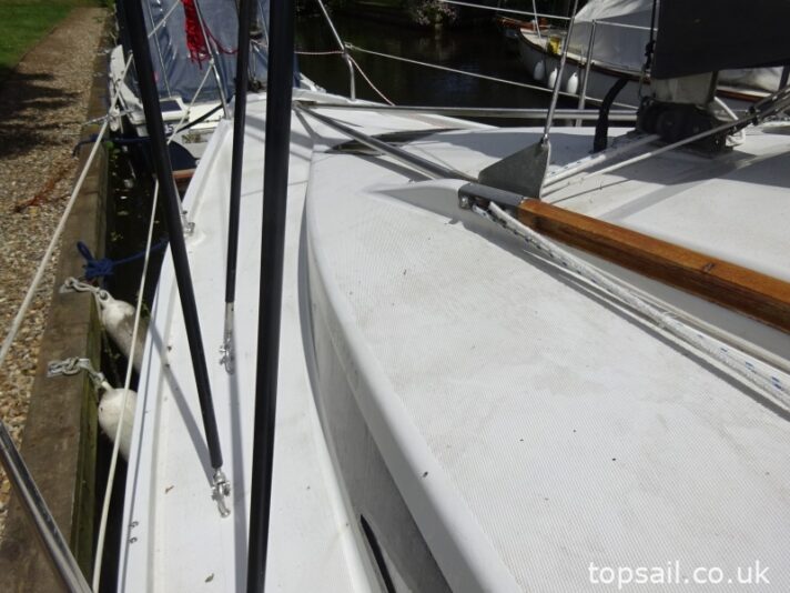 1983 Pegasus 800 (Lifting Keel)