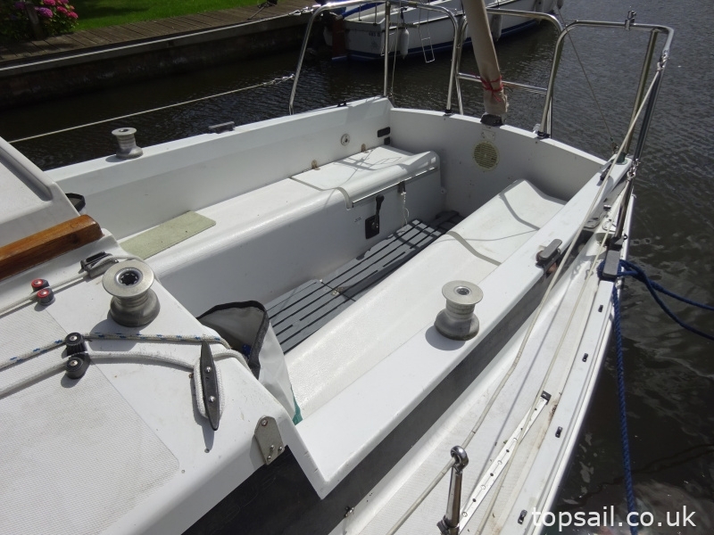 1983 Pegasus 800 (Lifting Keel)