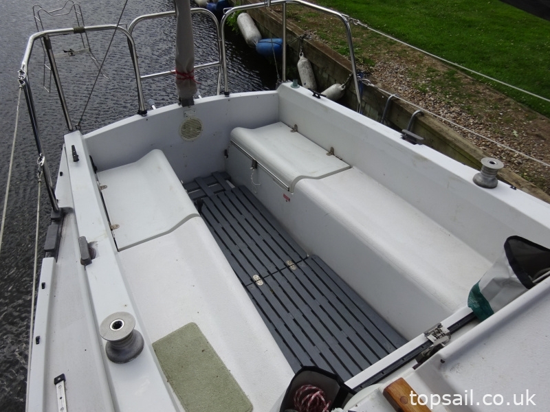 1983 Pegasus 800 (Lifting Keel)