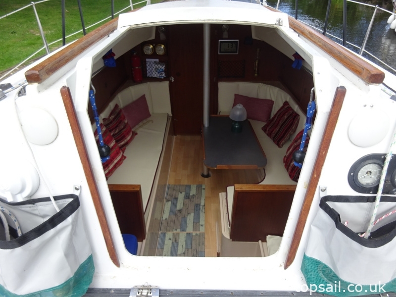 1983 Pegasus 800 (Lifting Keel)