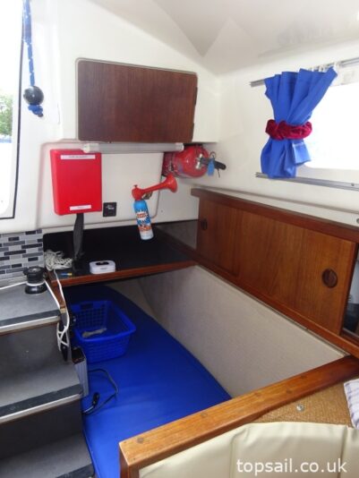 1983 Pegasus 800 (Lifting Keel)