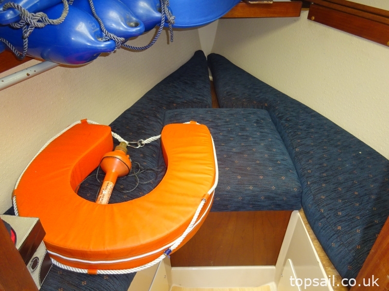 1983 Pegasus 800 (Lifting Keel)