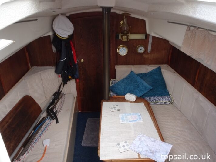 1986 Pegasus 700 (Shallow Fin Keel)
