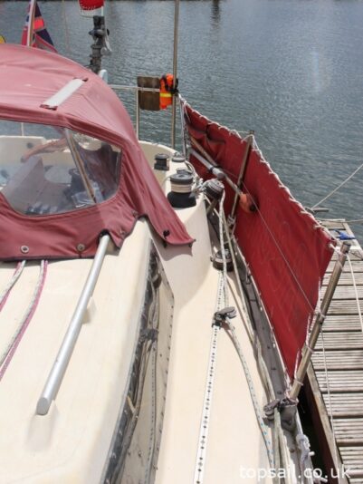 1982 Achilles 9 metre