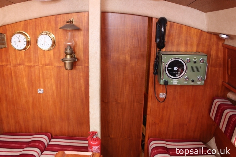 1982 Achilles 9 metre