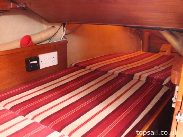 1982 Achilles 9 metre