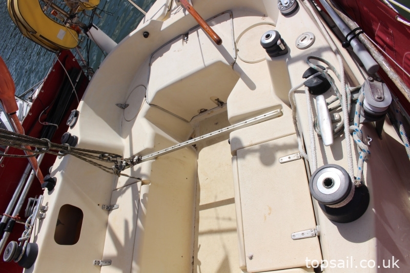 1982 Achilles 9 metre