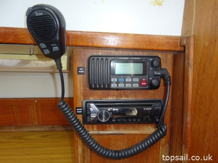 2006 Bruce Roberts 25 Adventurer Pilothouse