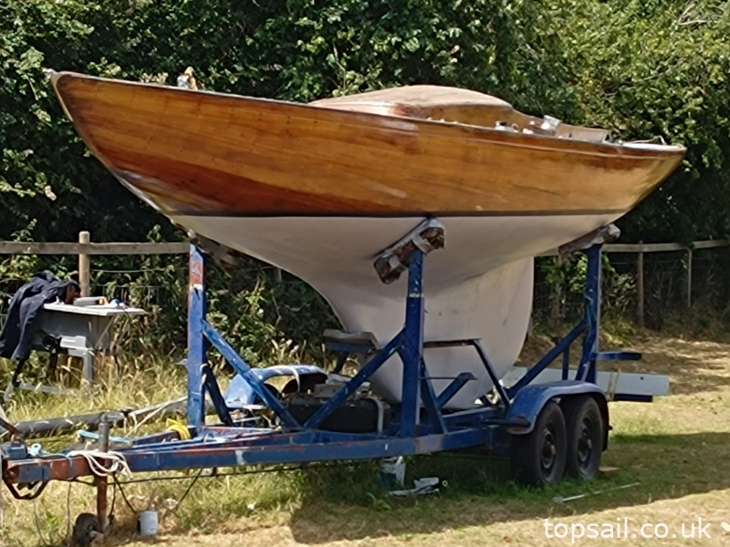 1969 Classic Børresen Dragon Keelboat & Trailer