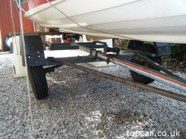 Kittiwake 14 GRP Traditional Cruising Dinghy & Trailer