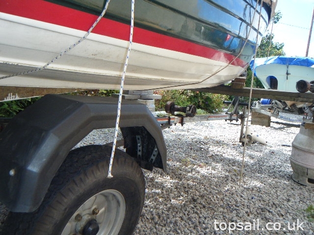 Kittiwake 14 GRP Traditional Cruising Dinghy & Trailer