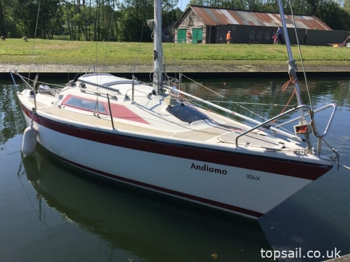 1985 Dehler 22 Trailer