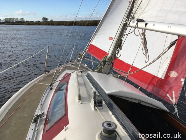 1985 Dehler 22 Trailer