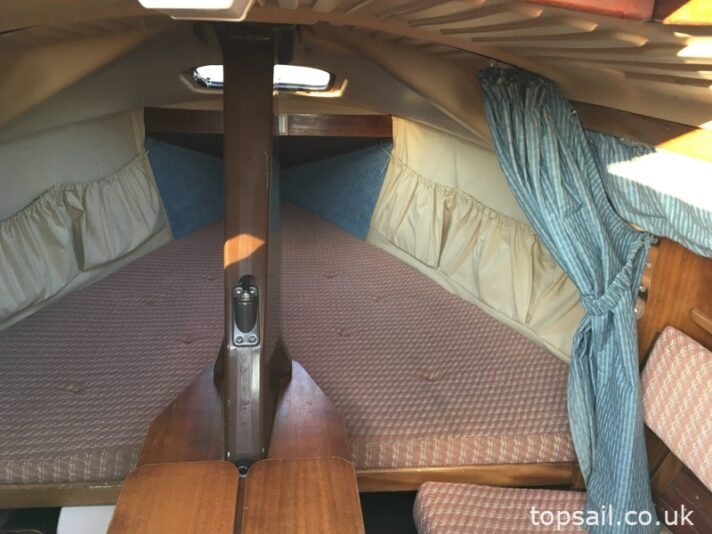 1985 Dehler 22 Trailer