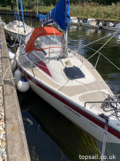 1985 Dehler 22 Trailer