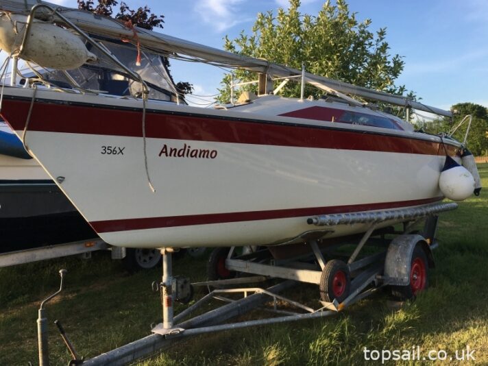 1985 Dehler 22 Trailer