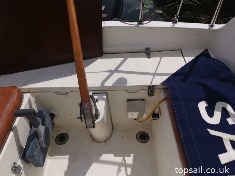 1984 Leisure 23 SL