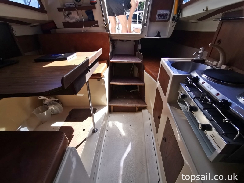 1984 Leisure 23 SL