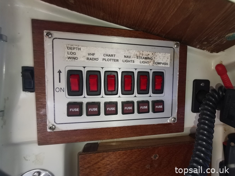 1984 Leisure 23 SL