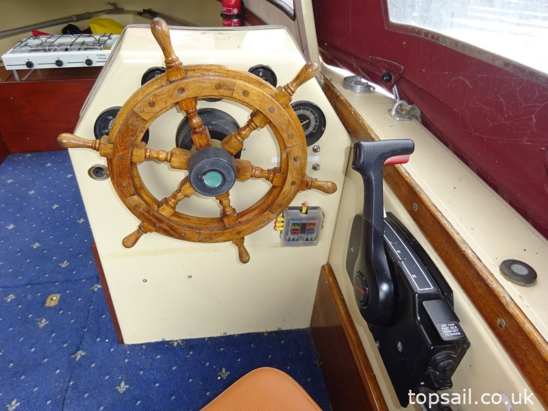 1977 Shetland 535 Personnel Carrier Dayboat/Fishing Boat