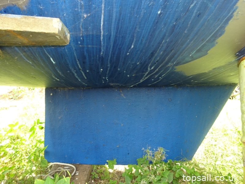 1987 Pegasus 700 (Shallow Fin)