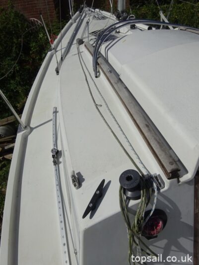 1987 Pegasus 700 (Shallow Fin)