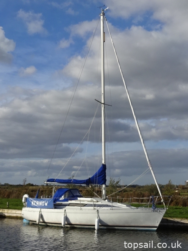1987 Beneteau First 29 (Lifting Keel)