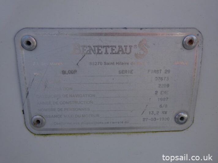1987 Beneteau First 29 (Lifting Keel)