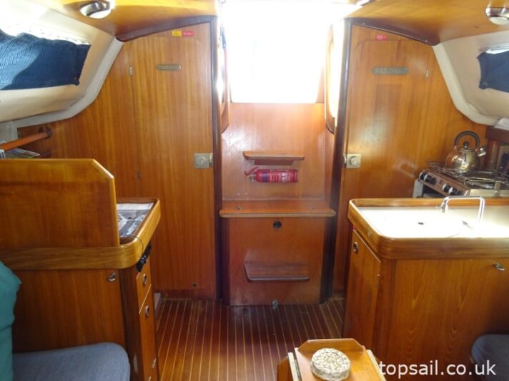 1987 Beneteau First 29 (Lifting Keel)