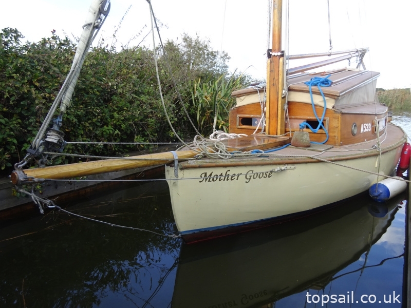1935 Chumley & Hawke Reverie Class